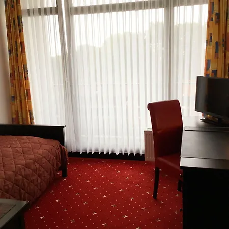 ホテル Panorama Frohnau 3*